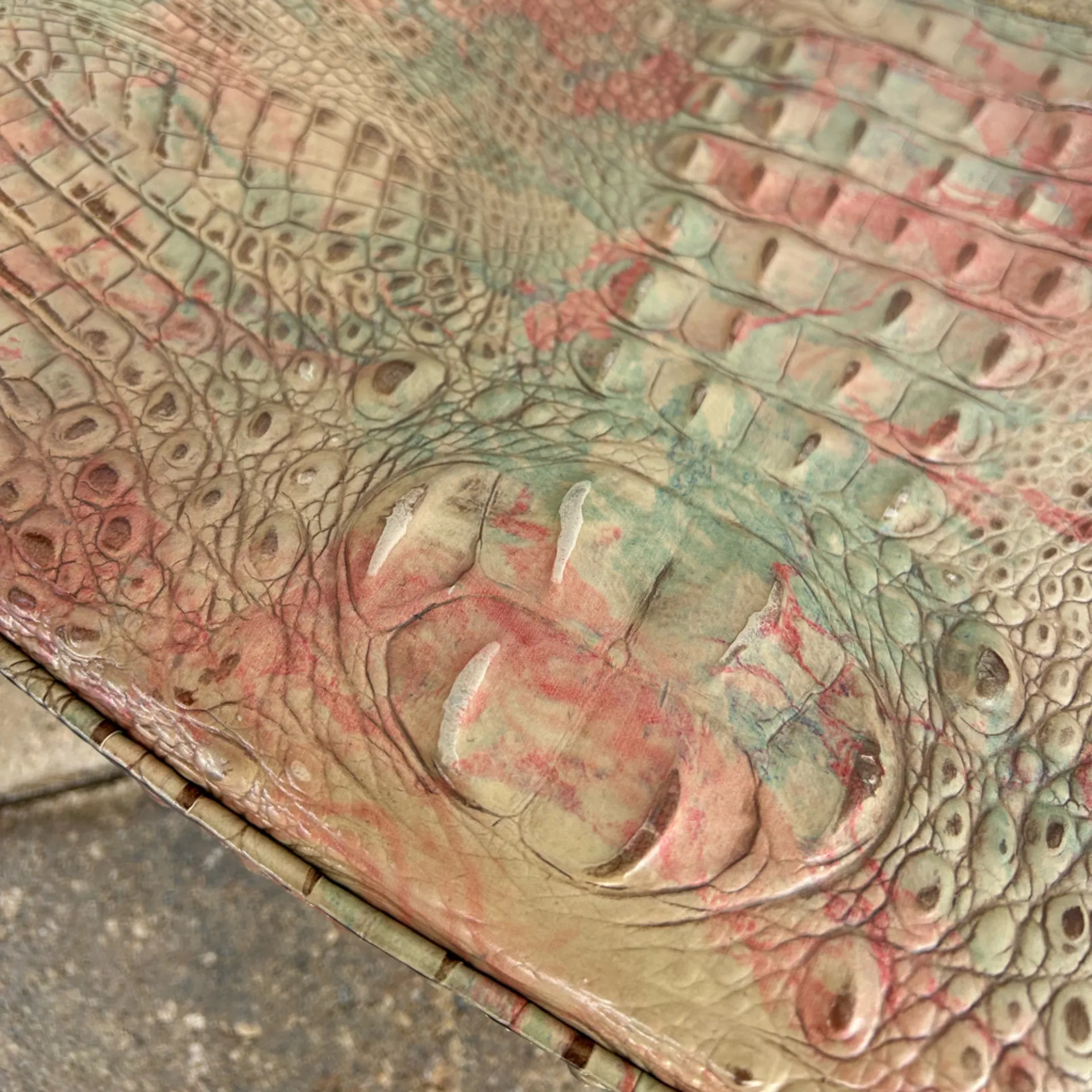 Brahmin Sahara Amira Shoulderbag - Image 9