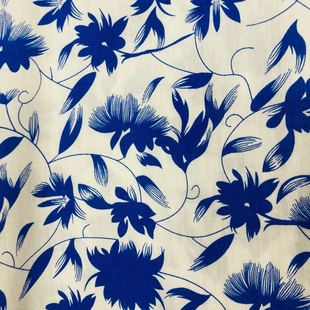 Margarita Mercantile hand made blue and white floral maxi/midi dress. Large - Image 4