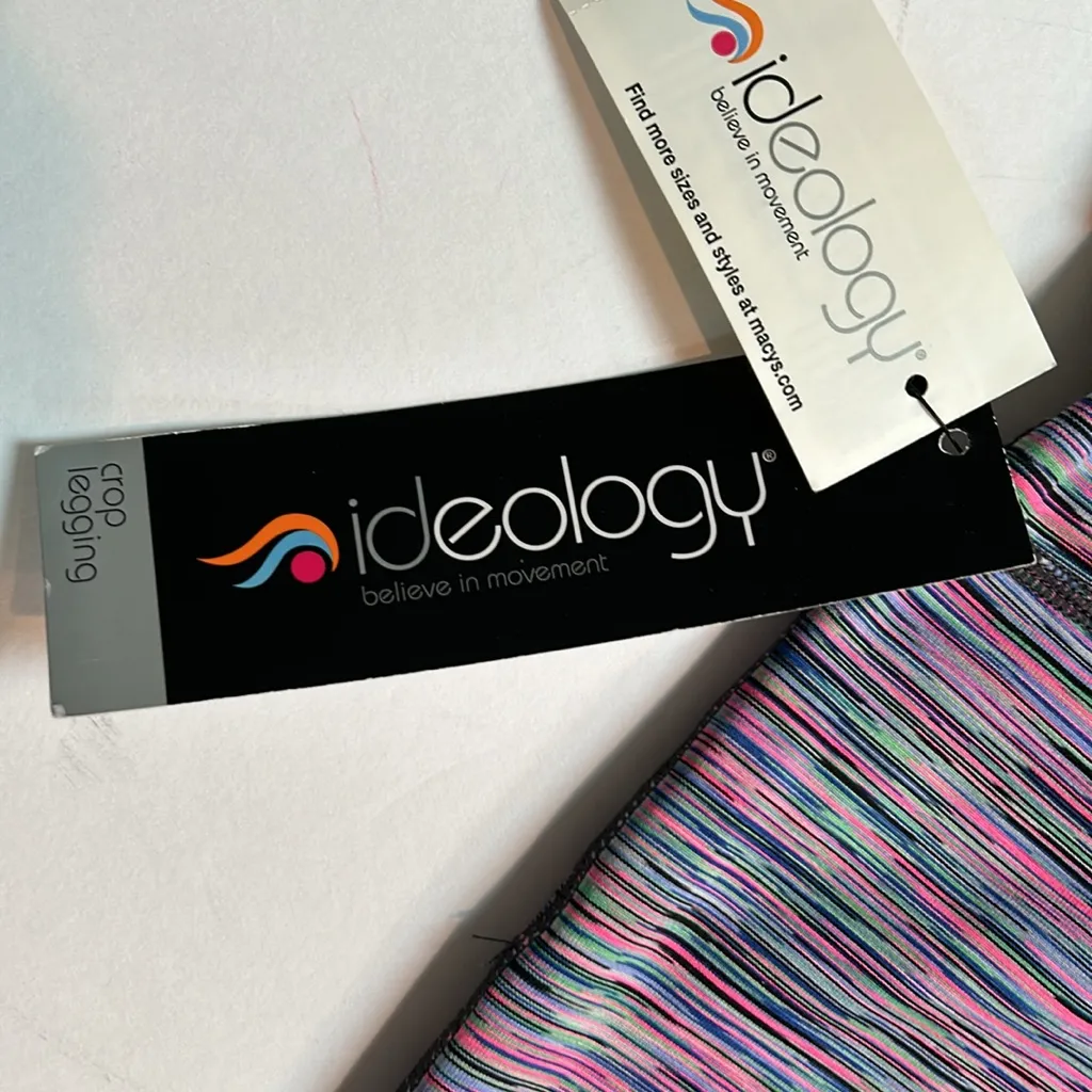 Ideology athletic pink and multi colored space dye cropped leggings Size Medium - Image 9