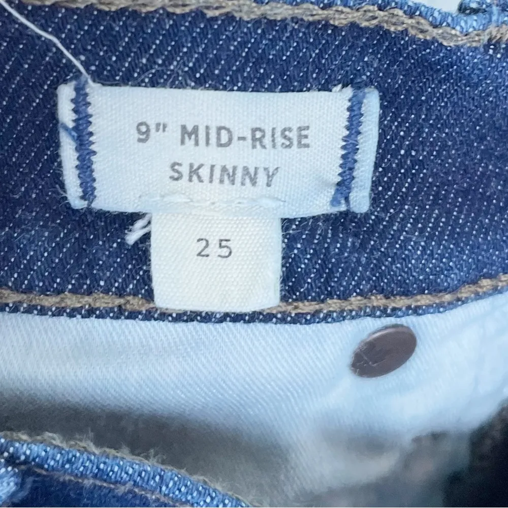 Madewell 9" Mid-Rise Skinny Jeans in Orland Dark Wash Denim MA938 Size 25 - Image 5