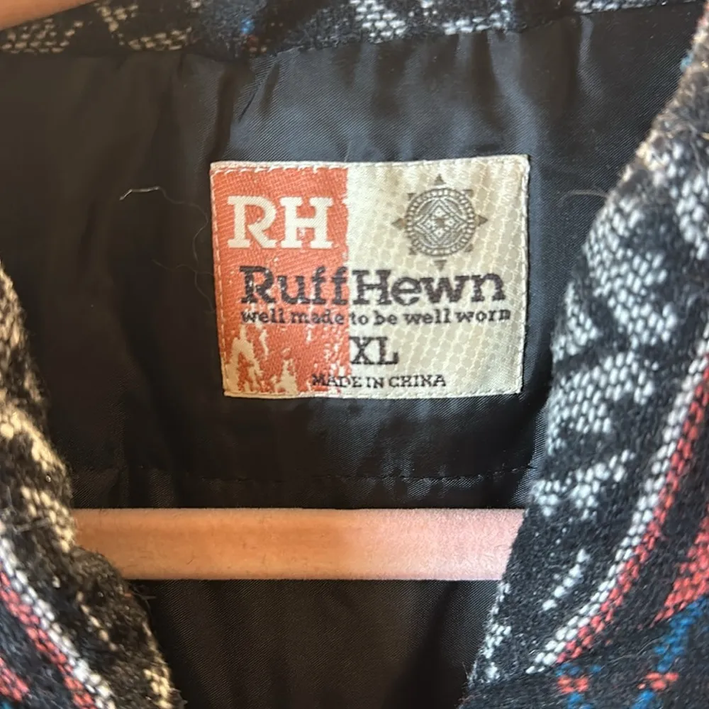 Ruff Hewn Thick Southwestern Style Vest - Image 2