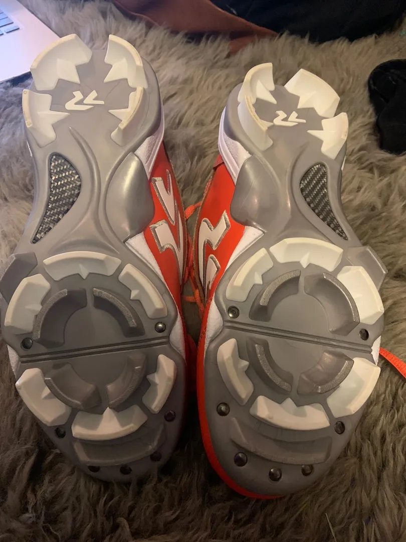 Softball Cleats Orange Size 7 - Image 3