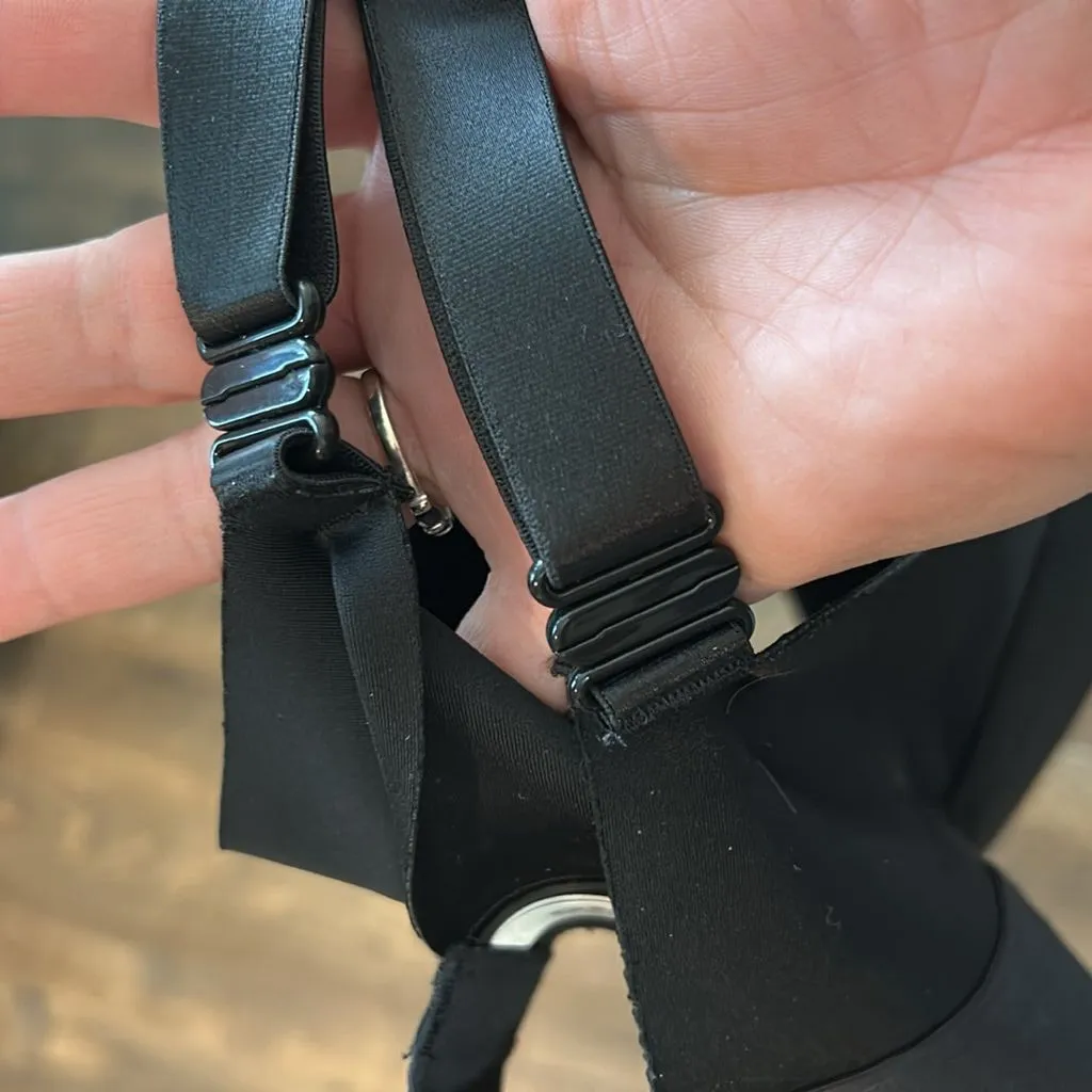 Old Navy ONLY Full-Coverage Molded Wireless‎ Bra Black Size 44 DD Adjustable - Image 3