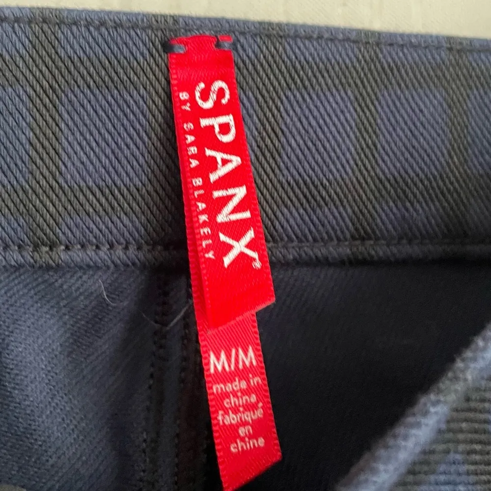 Spanx  Lapis Night Check Jean-ish Leggings Size Medium - Image 6