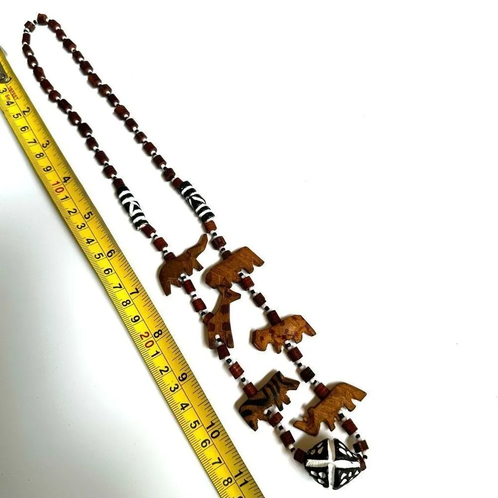 Vintage Hand Carved Wood African animal Safari Necklace Wood and Black and White Brown - Image 5