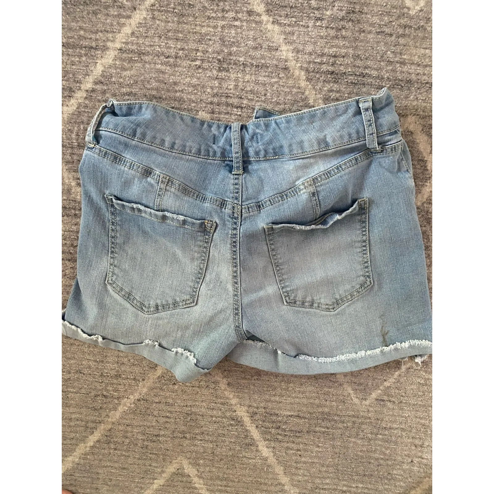 Curvy Mom Denim Shorts Super High Rise Womens 9 - 29 Light Blue Wash Stretch - Image 2