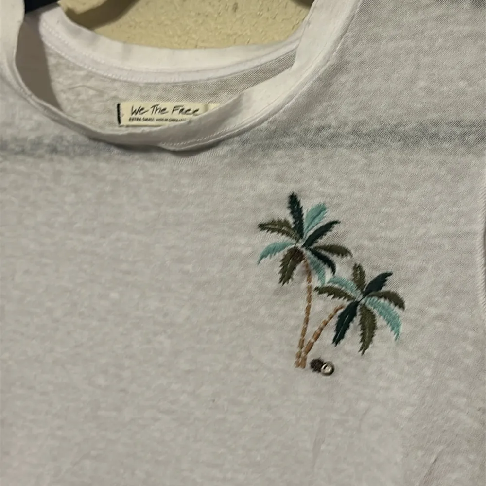 Free People We The Free Beachy Keen Embroidered Tee Size‎ XS - Image 6