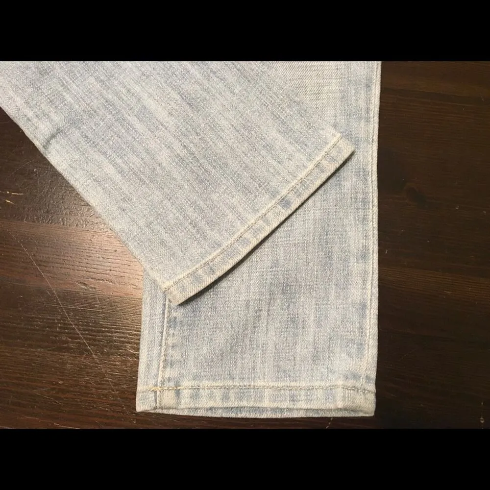 Bebe Cropped Jeans - Image 6