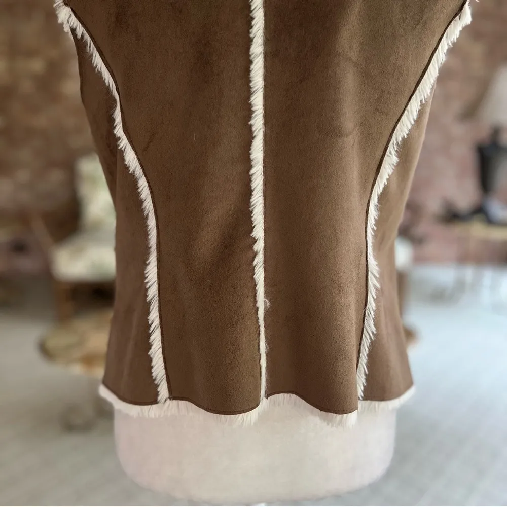 Brandon Thomas Vest Faux Fur Brown Cream Faux Suede M Shearling Chic Cozy Size M - Image 11