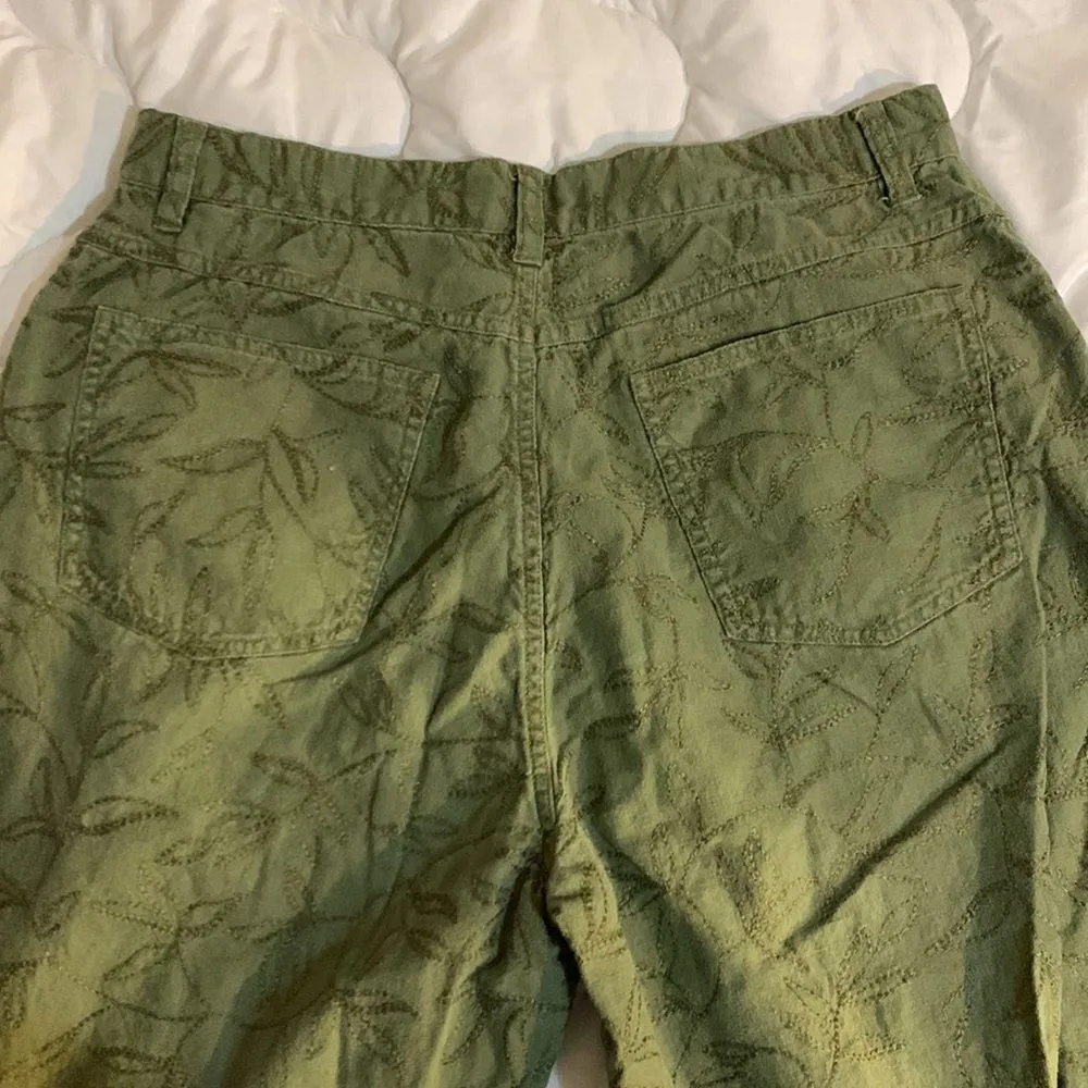 Shaver Lake Casuals Size 14. Capri Slacks Green - Image 12