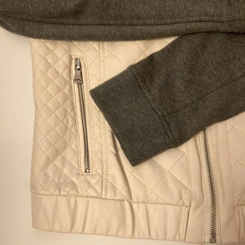 Xhilaration  quilted bomber jacket - Image 2