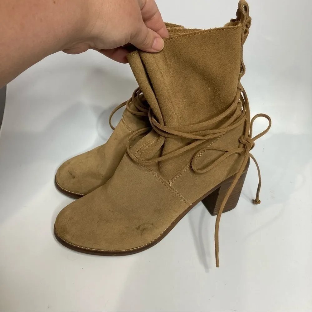 Toms suede leather boots heeled boots‎ size 8 - Image 4
