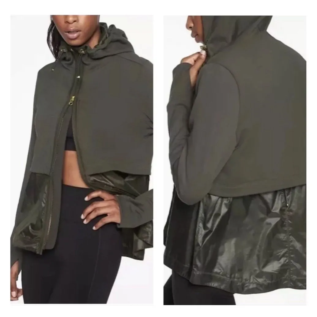 Athleta Windy Point Hoodie Women’s S Black Nylon Bottom Gold Toggles - Image 3