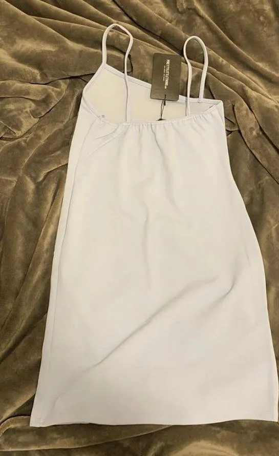Pretty Little Thing  Dress - Image 3