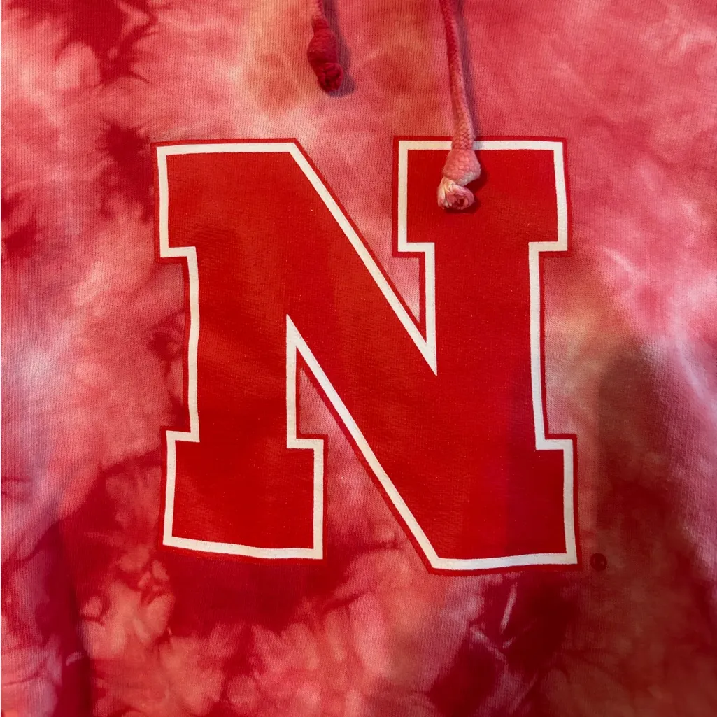 University of Nebraska Hoodie Sweatshirt Tie Dye Red White Womens Medium - Image 2