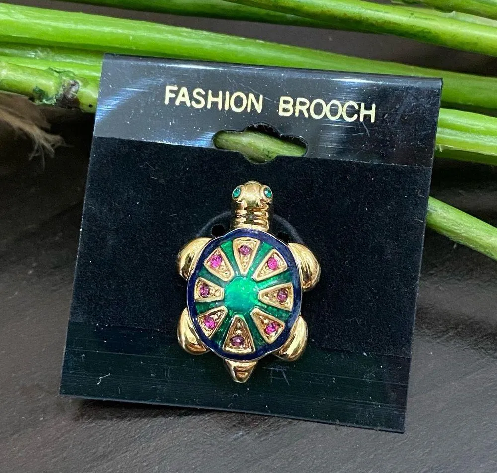 Vintage Green Turtle Enamel Rhinestones Small Fashion Brooch - Image 2