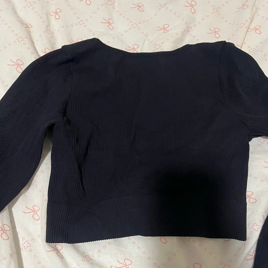 Garage Black Long Sleeve Crop Top - Image 3