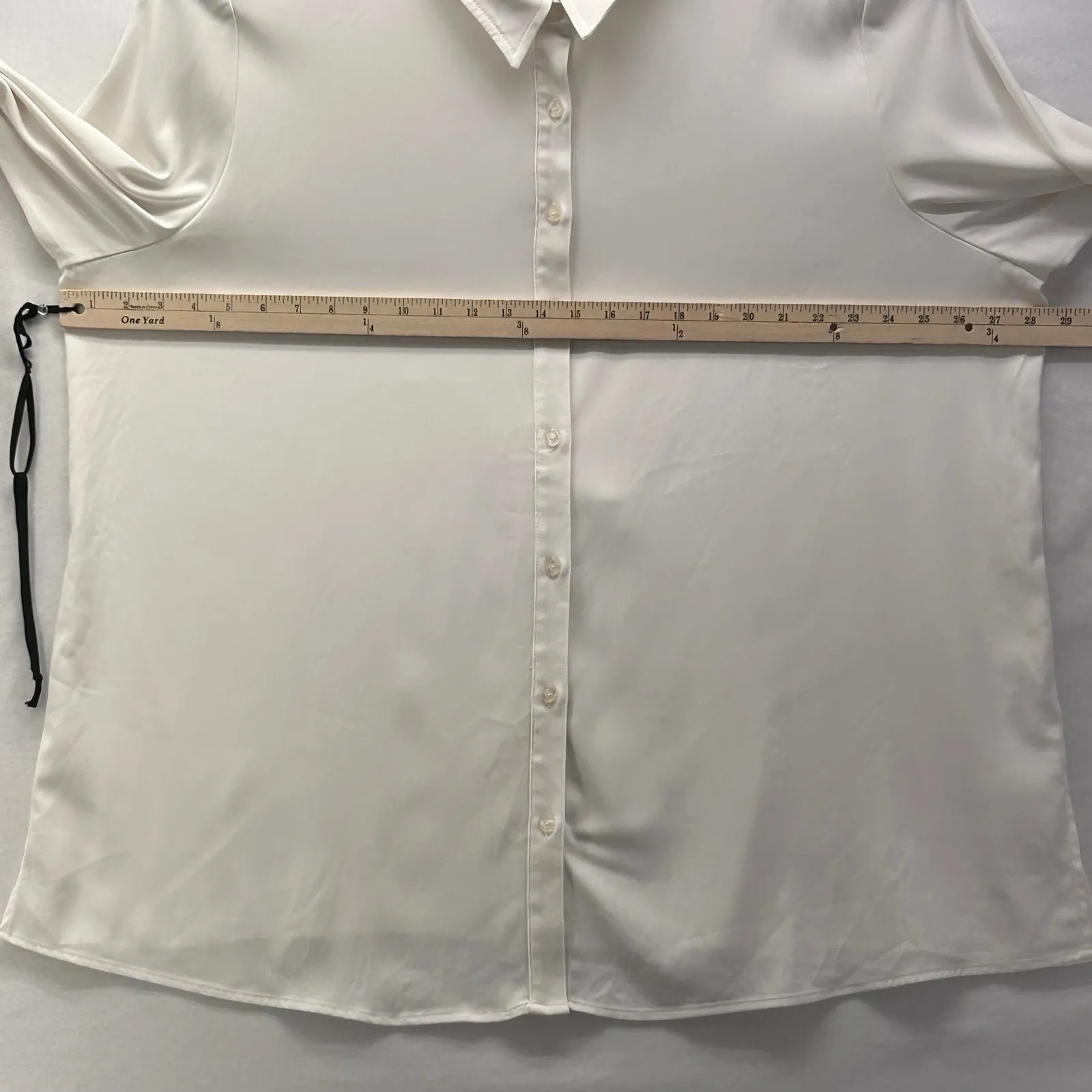 Susan Graver Button Up Shirt Cream 2X - Image 11