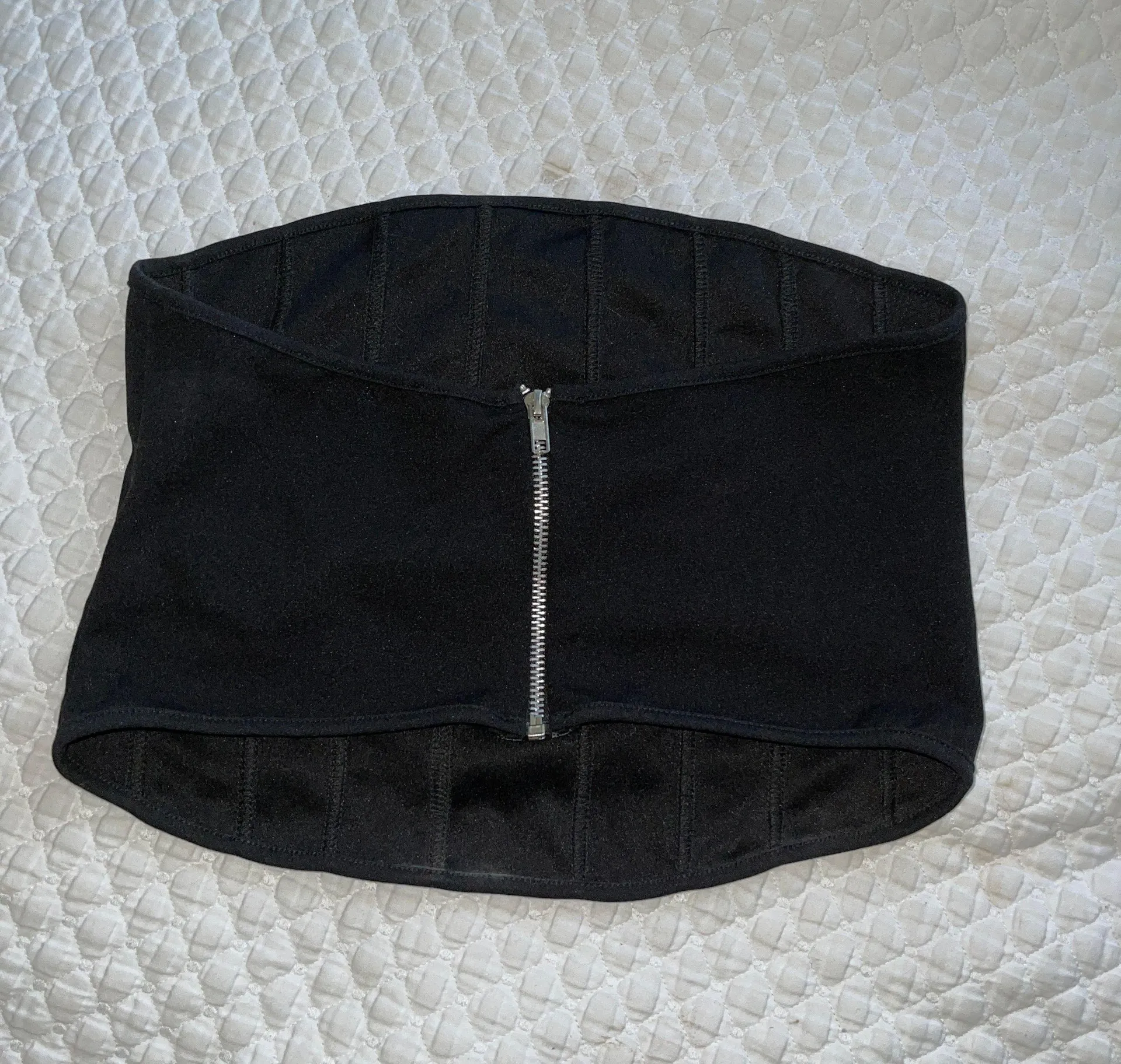 Missguided Corset Crop Top - Image 2