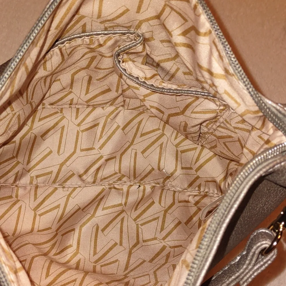 Marc New York Crossbody - Image 4