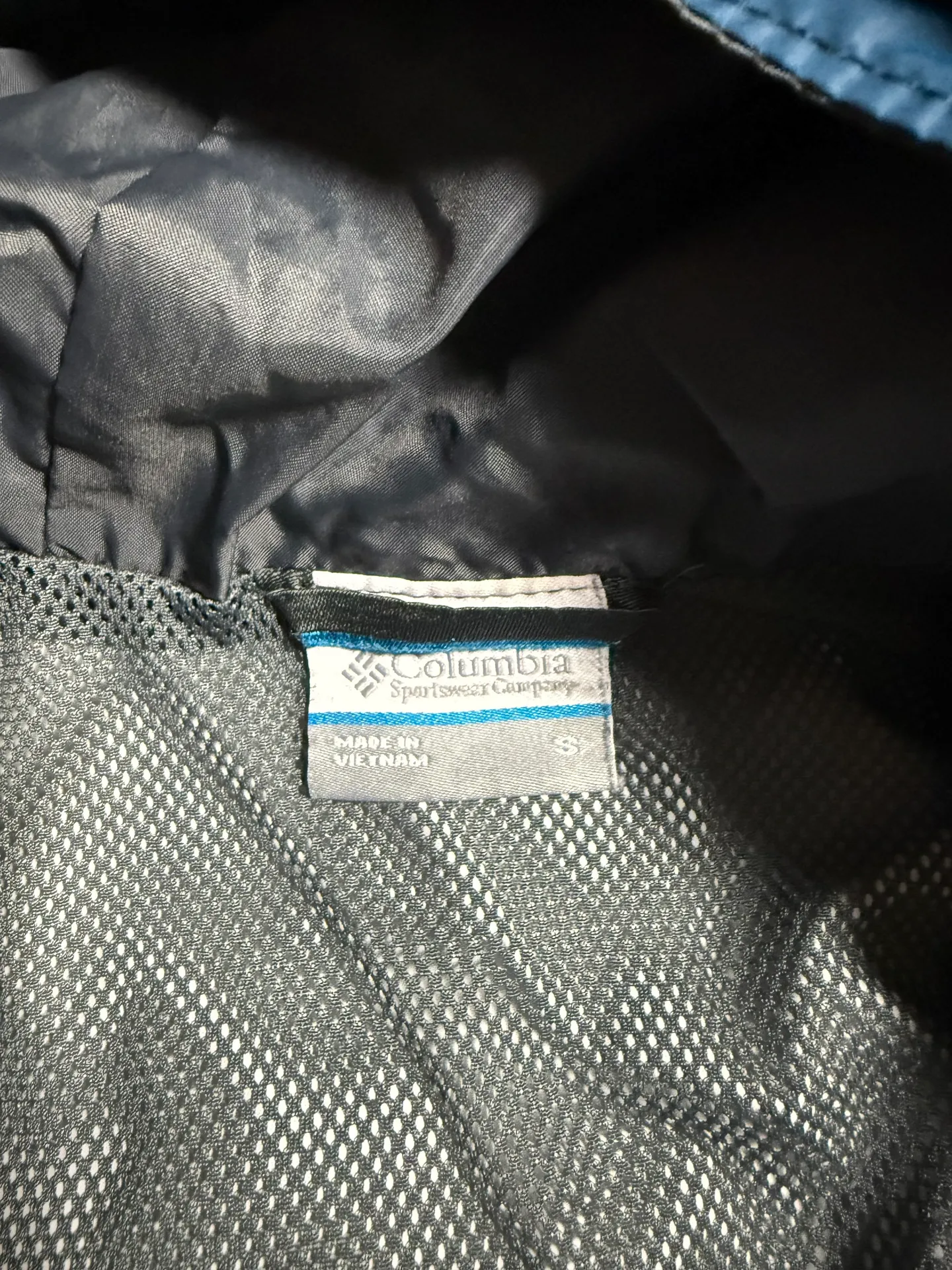 Colombia Rain Jacket - Image 2