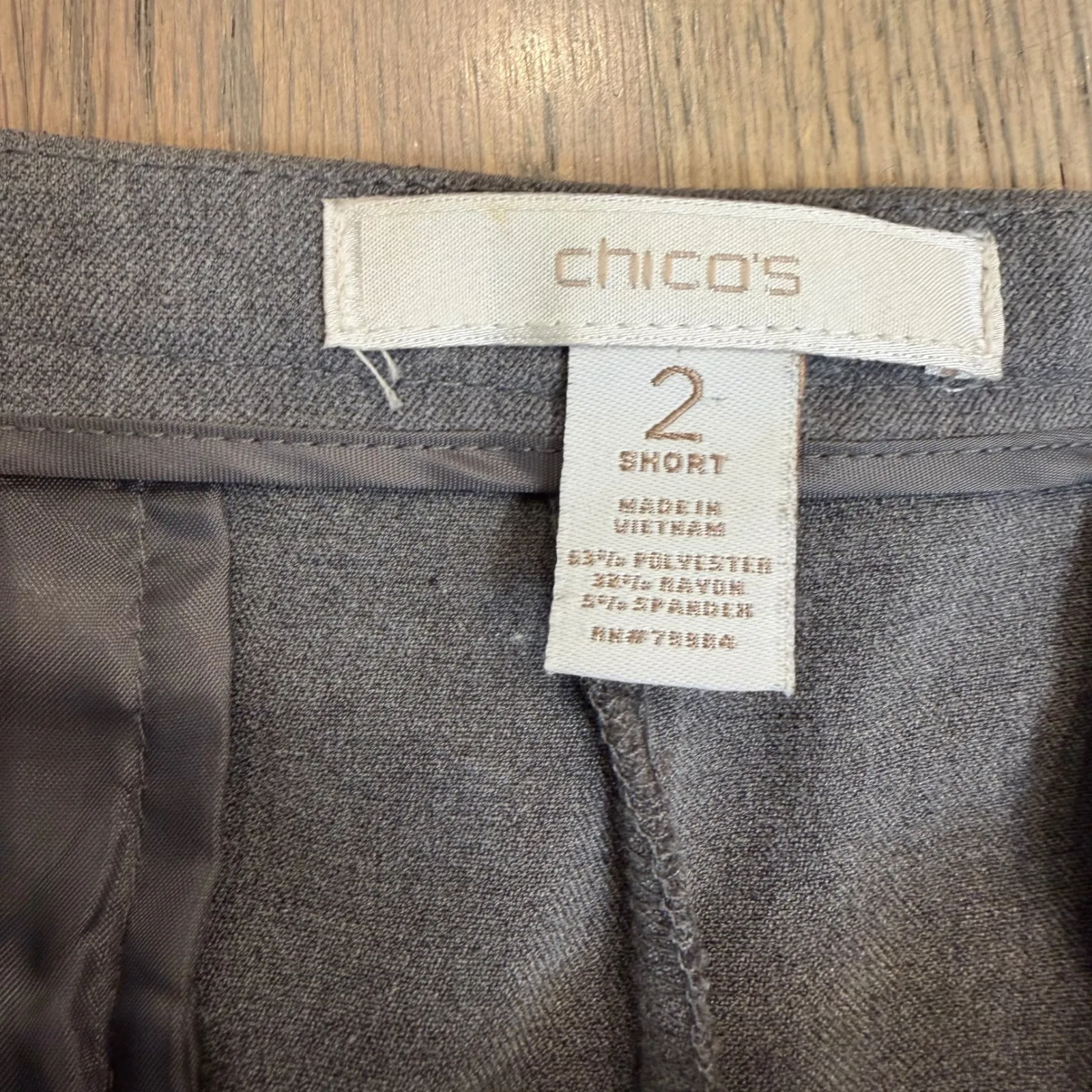 Chico's Women's Gray Flat Front Dress Pants Size 2 (12 US) Short - Image 2