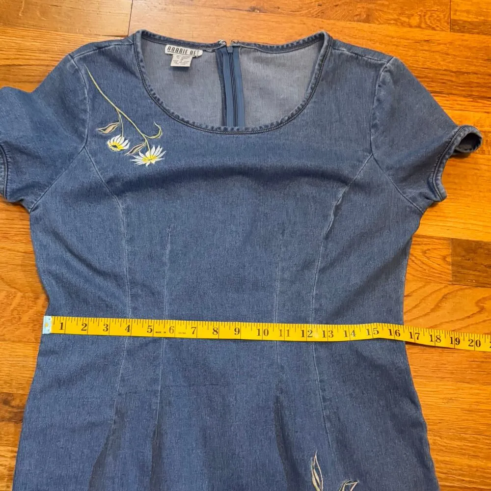 Robbie Bee Vintage 90s Women 10 Floral Embroidered Short Sleeve Denim Jean Dress - Image 5