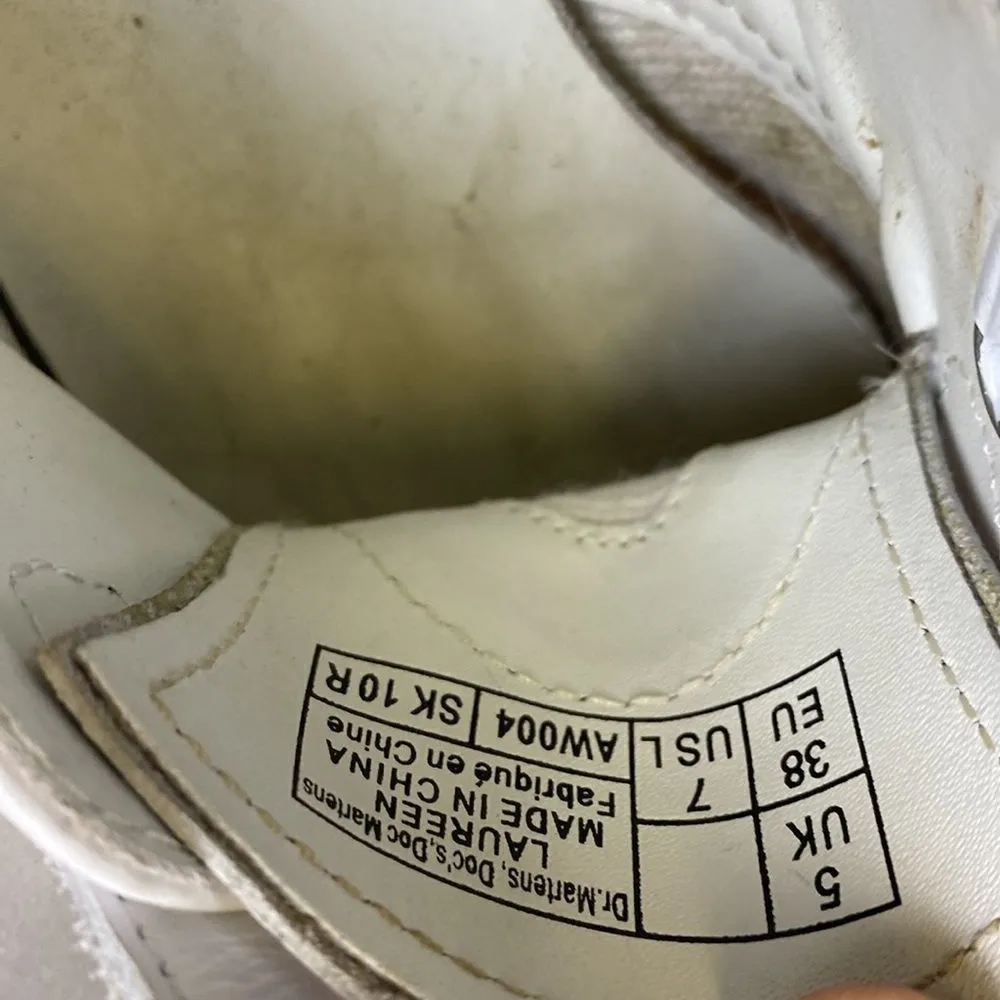 Dr. Martens  LAUREEN IN WHITE VENICE size 7 A3 - Image 9