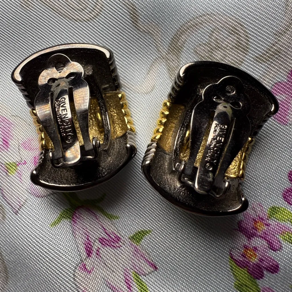 Givenchy Gold and Black Ribbed Earrings - Image 2