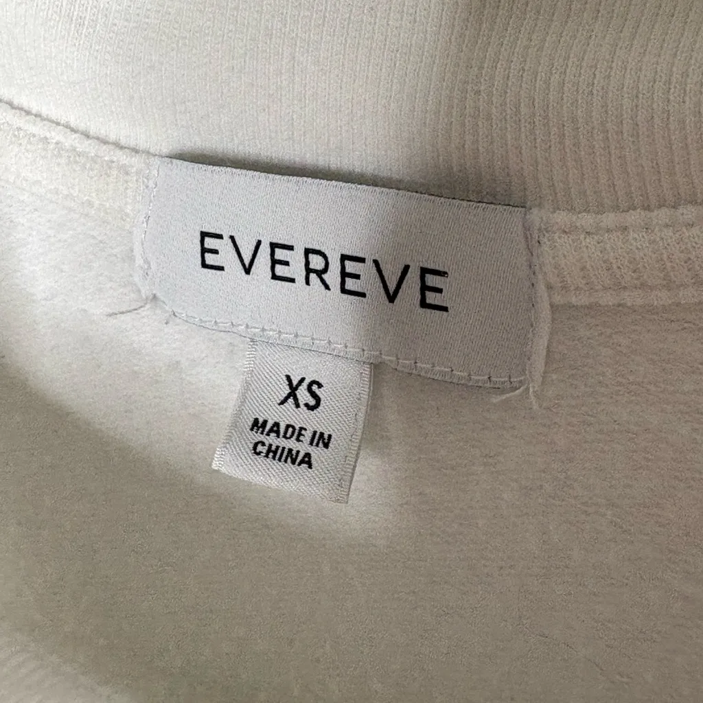 Evereve Quarter Zip White Pullover - Image 5