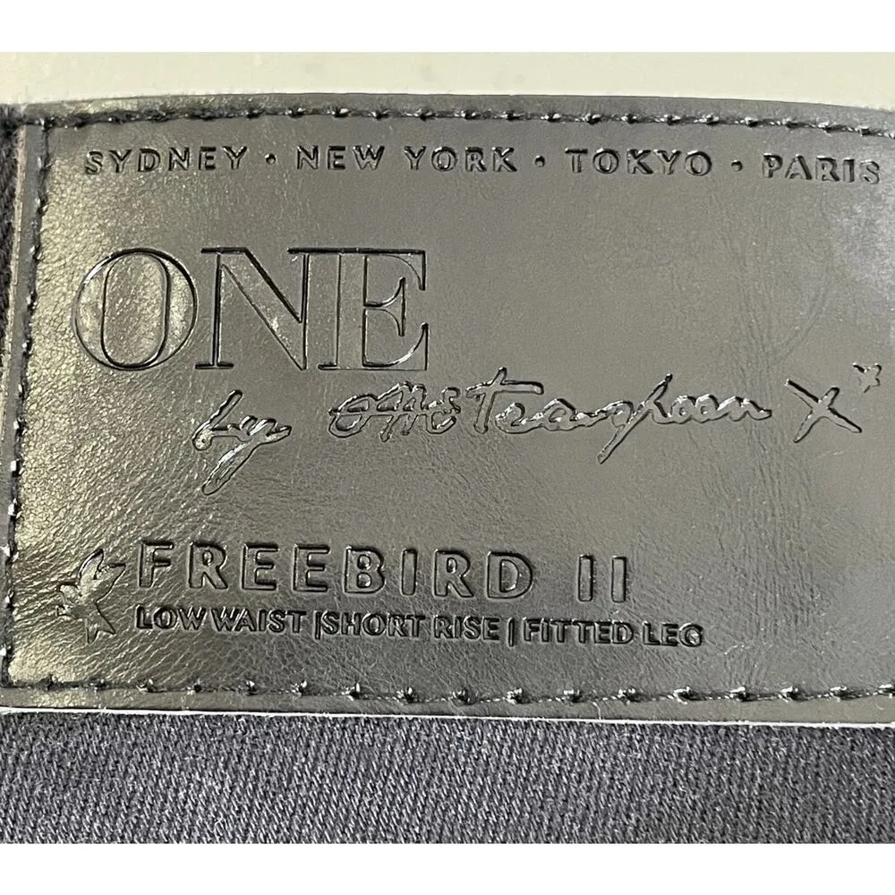 One by One Teaspoon Freebirds II Low Waist Fitted Jeans – Black, Size 27 Black - Image 6