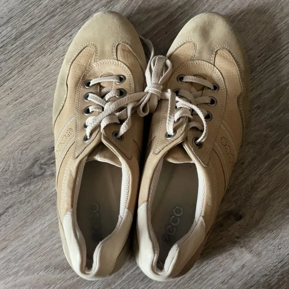 ECCO Arch Support Shoes Size 41 (US 10 - Image 6