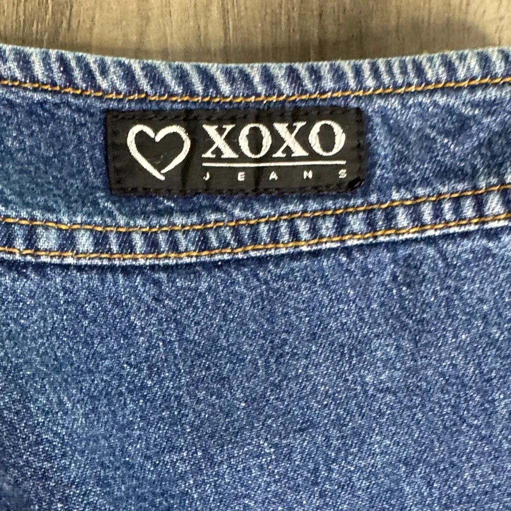 XOXO 90’s Blue Low Rise Flare Jeans with Gold Floral Accents - Image 10