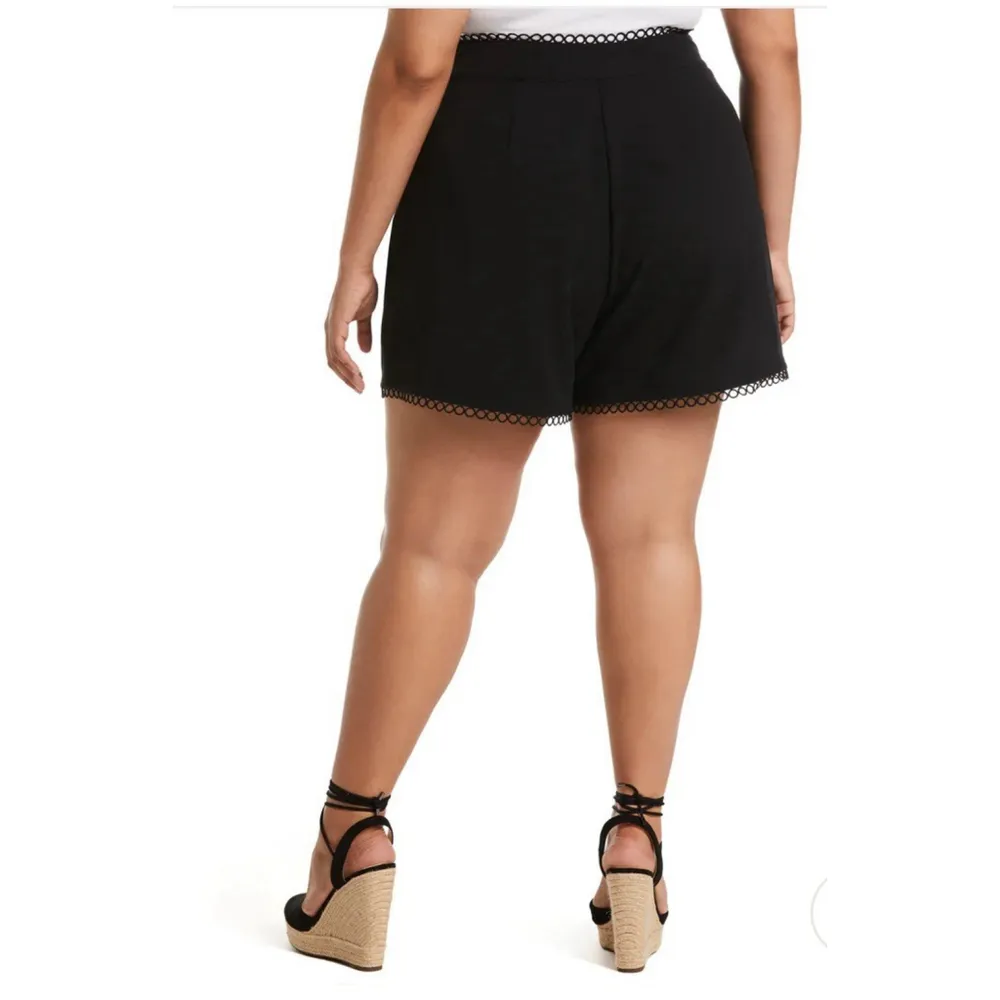 Rafaella PLUS SIZE CLASSIC FIT SHORT WITH LOOP TRIM NWT - Image 2