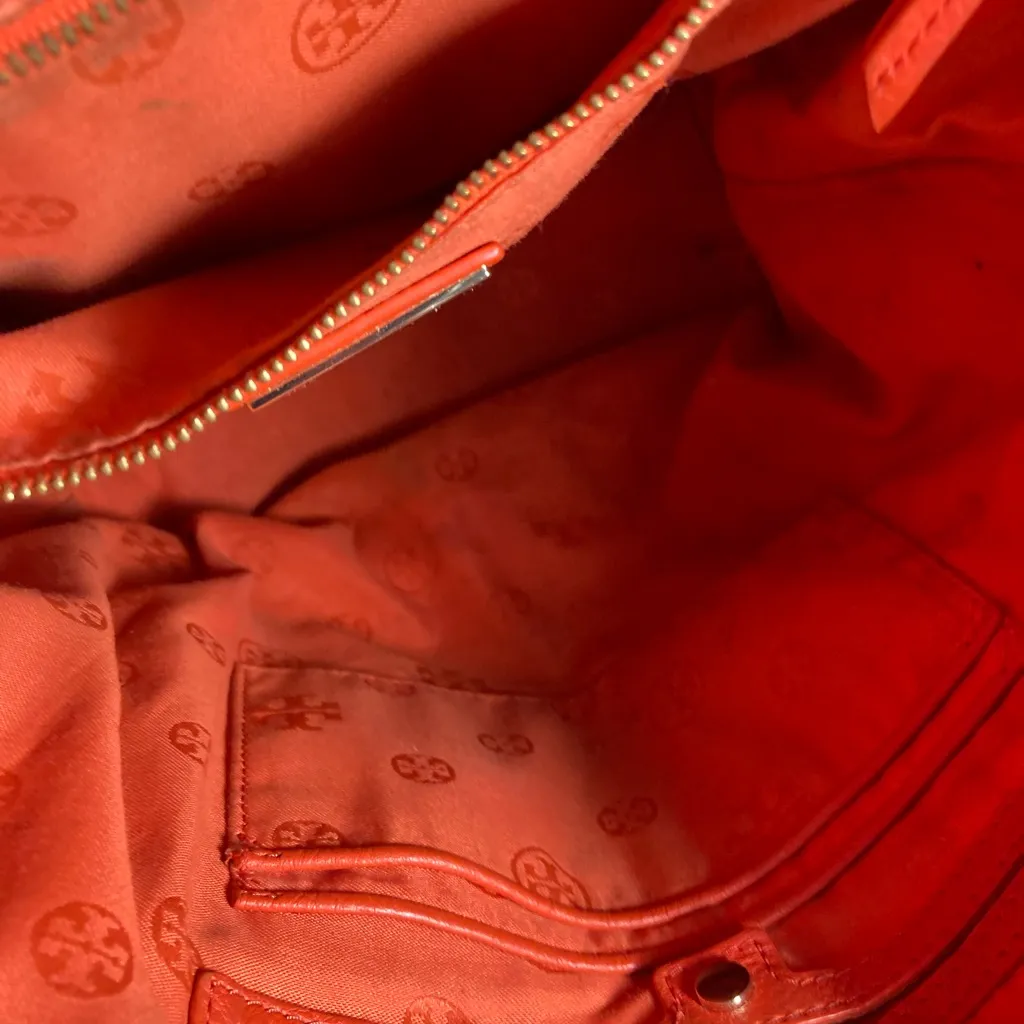 Tory Burch BEODY Peeble leather Backpack - Image 9