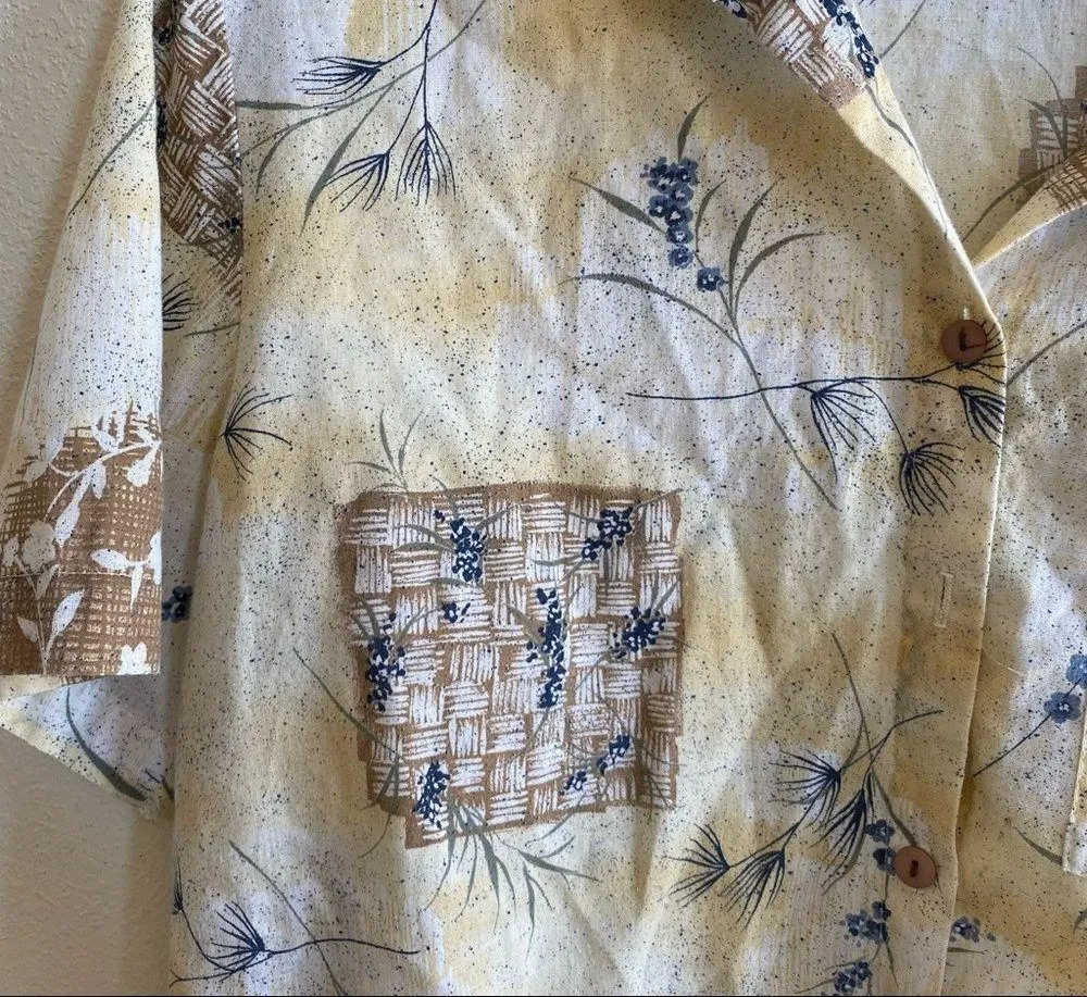 Vintage Button Up Hawaiian Shirt Size L - Image 10