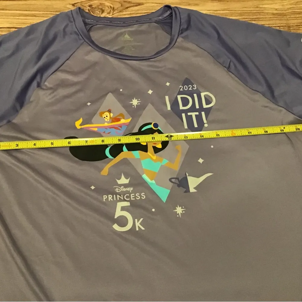 Disney run princess finisher 5k shirt size XL -NWT - Image 7