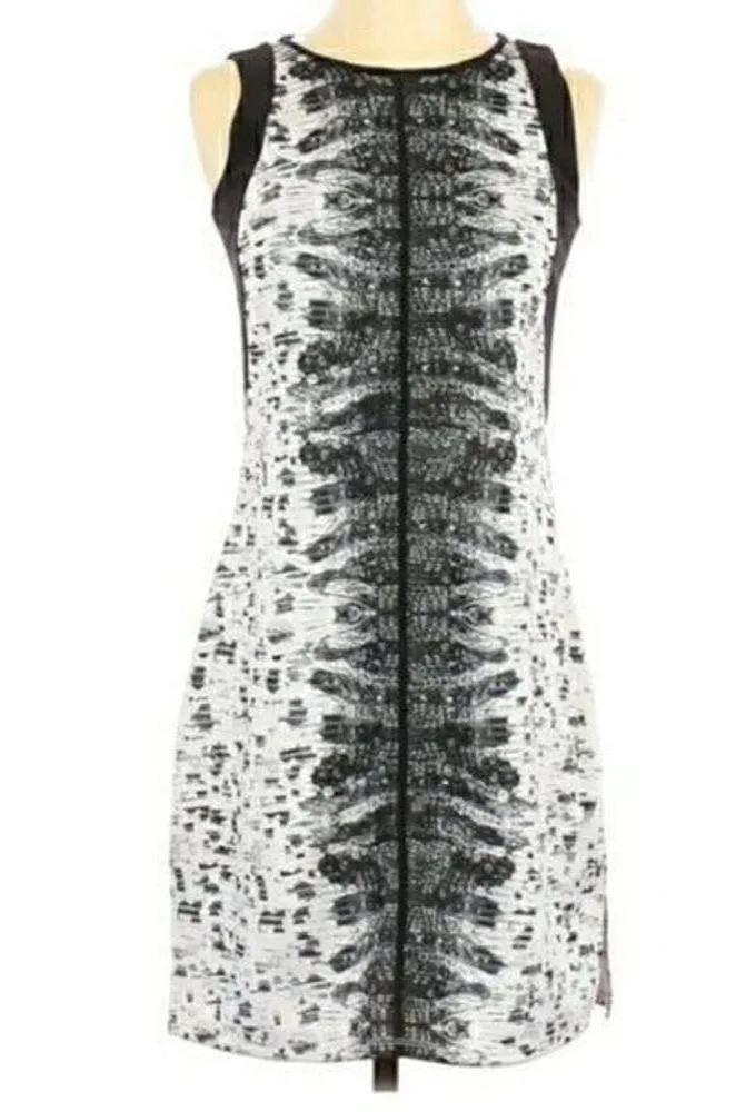 REED White Boa Scuba Mini Dress Size Medium Black - Image 4