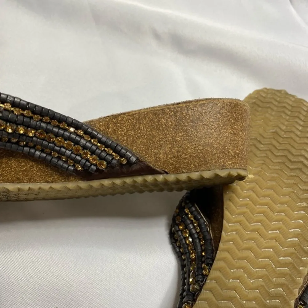 J. Renee size 10m beaded wedge sandals. Great for casual or dressy! Brown - Image 7