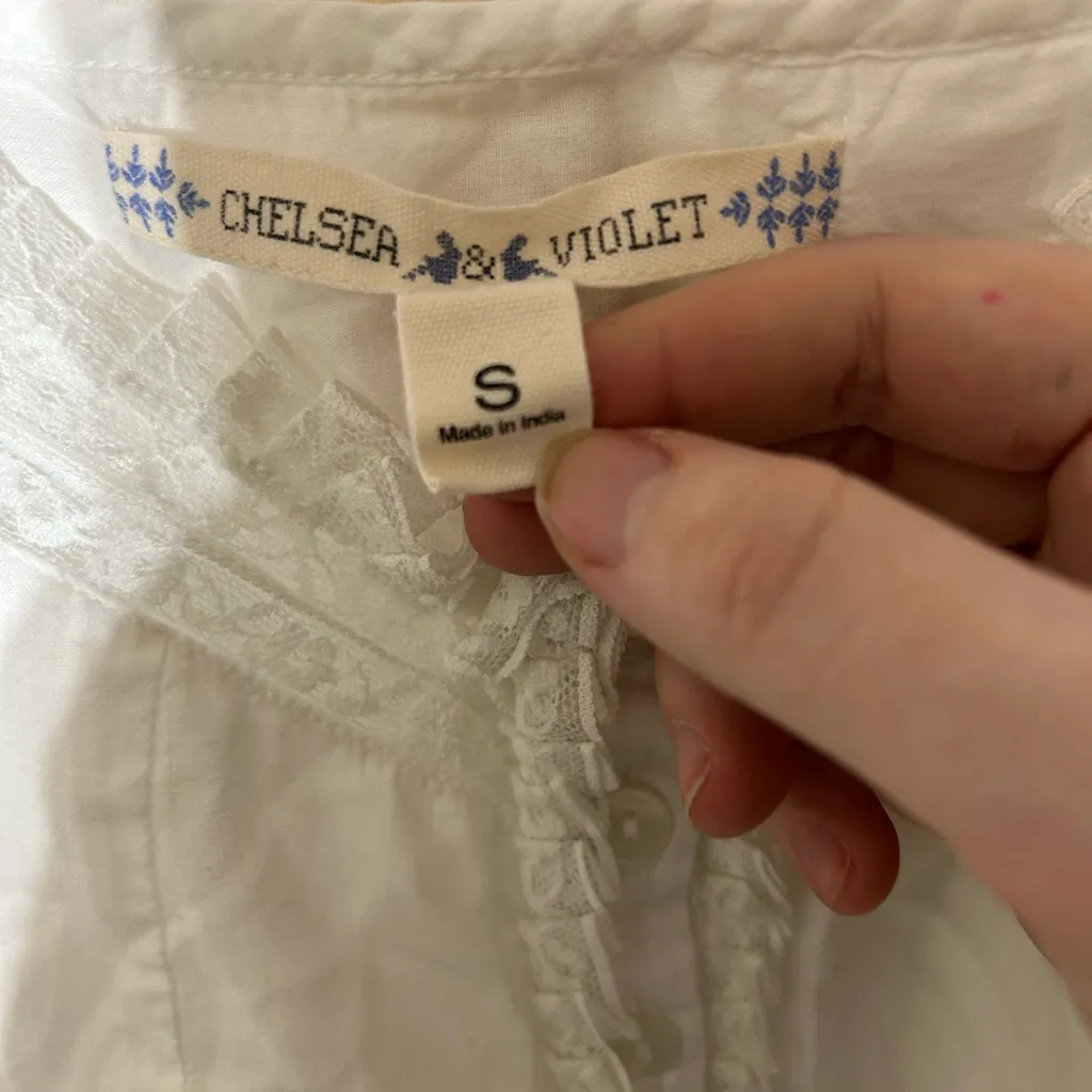 Chelsea & Violet White Lace Embroidered Maxi Dress Size Small - Image 5