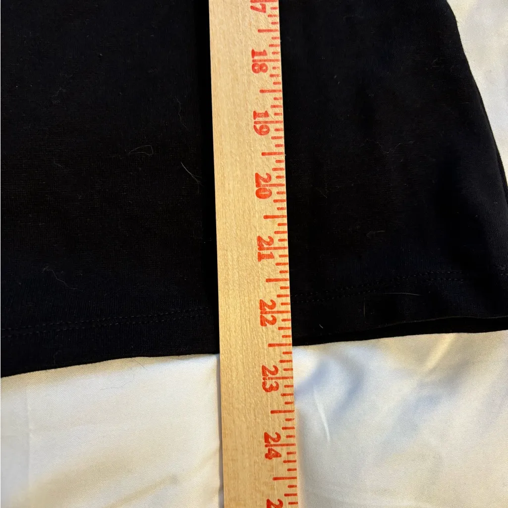 Chico’s Black Faux Fur Trim Knit Top Size 2 XL Holiday Dressy - Image 4