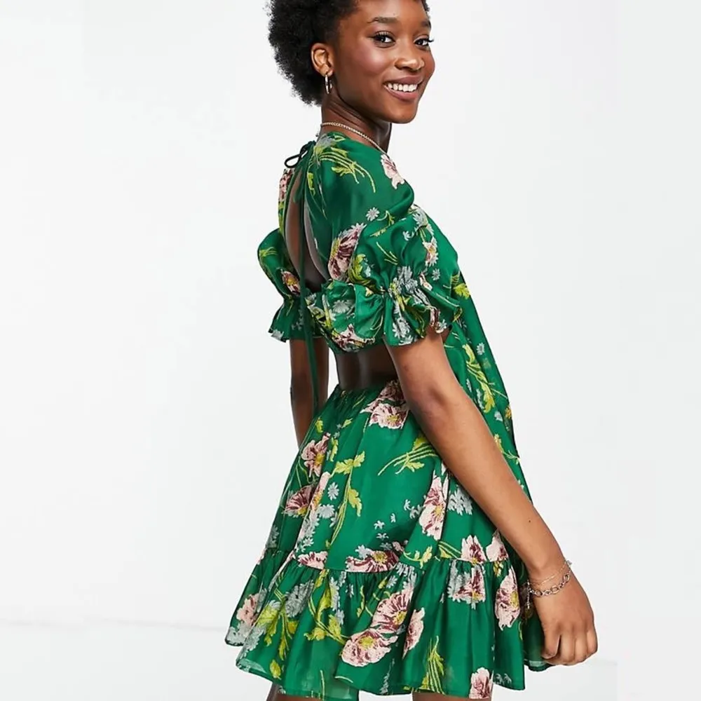 ASOS Tie Front Mini Dress in Textured Voile Art Nouveau Green Floral Size 10 - Image 2