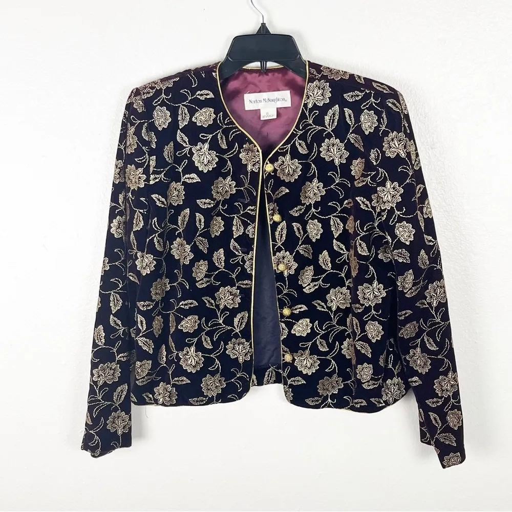 NORTON McNAUGHTON Burgundy Velour Gold Embroidery Accent Button Blazer, Size 8 - Image 12