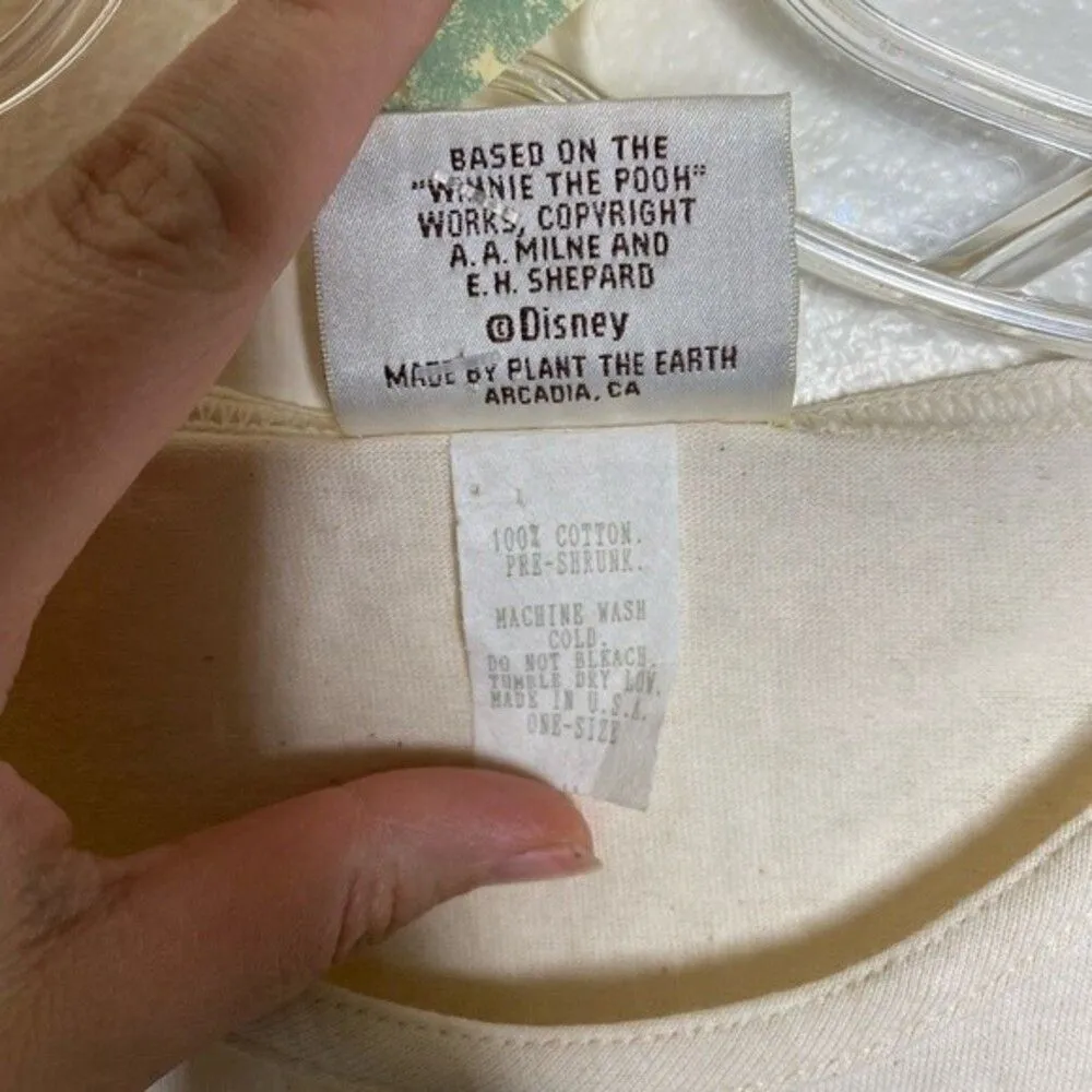 Vintage New with tags Disney Winnie the Pooh classic Pooh T-shirt one size 90s - Image 7