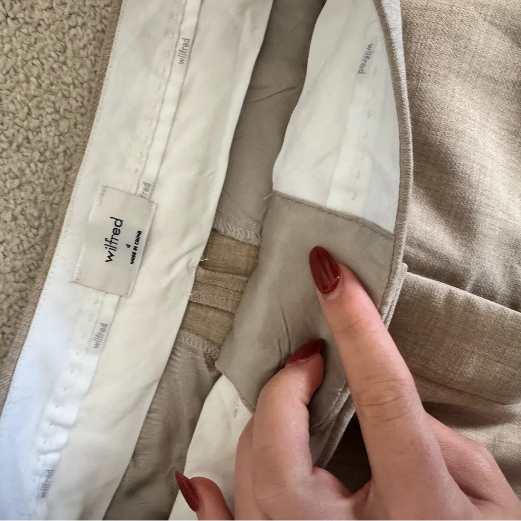 Wilfred Beige Women's Shorts - Image 3