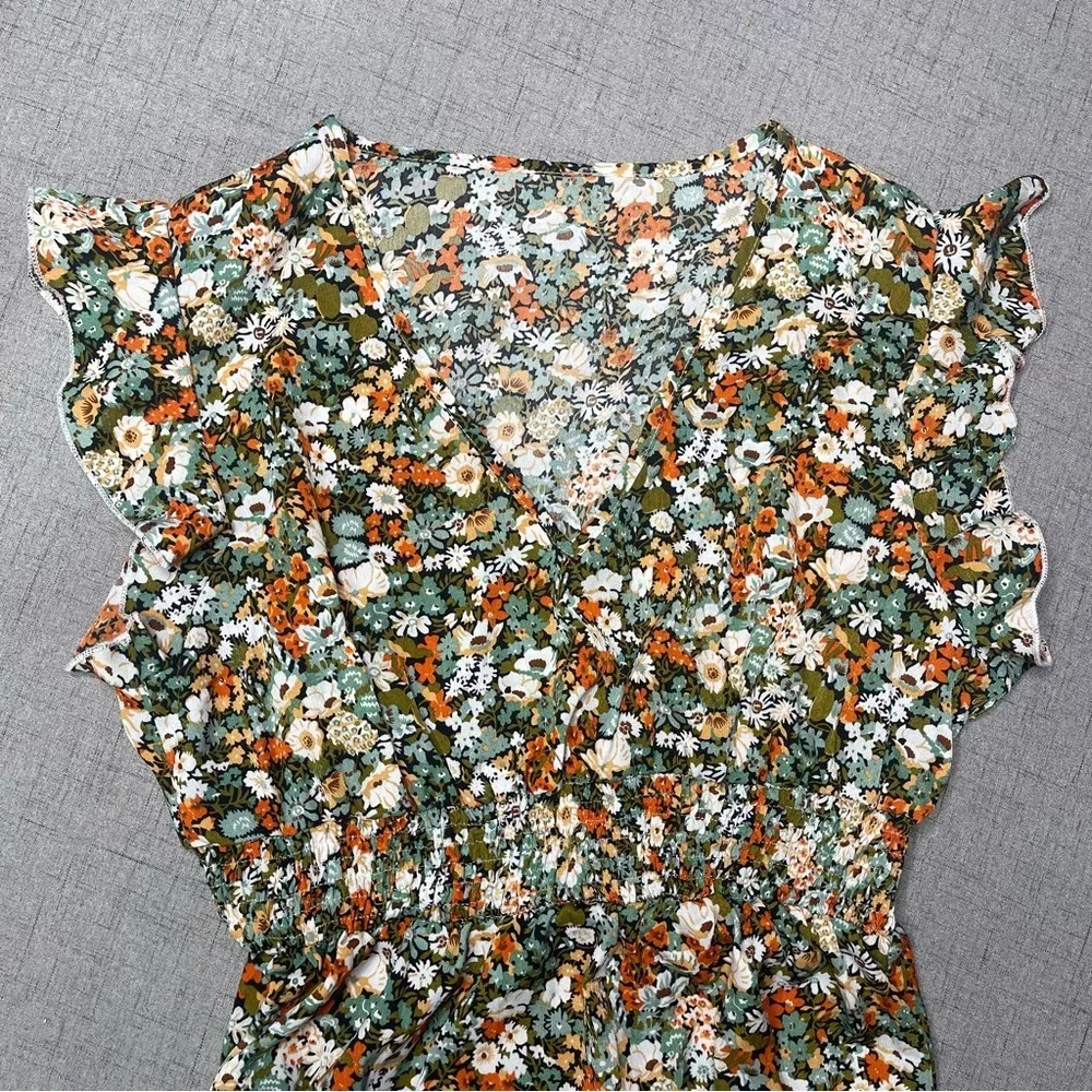 Women’s Ditsy Floral Ruffle Trim V Neck Smocked Waist Boho Maxi Dress NWT Green Size M - Image 8