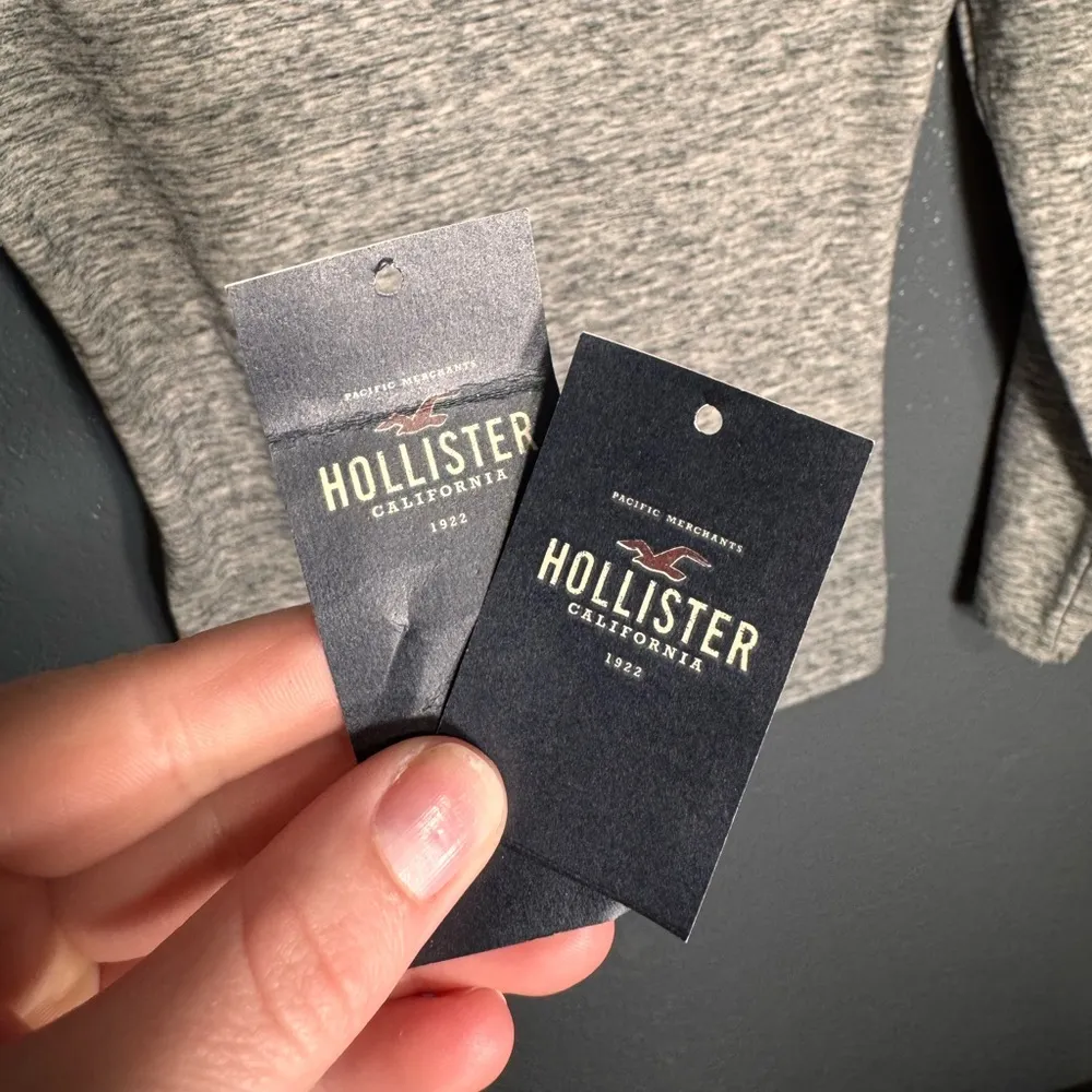 Hollister Juniors Long Sleeve Slim Fit Lace Up Grey Shirt Size L Large - Image 8