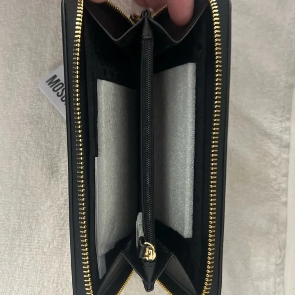 Love Moschino Black Quilted Studded Zip-Around Wallet Gold Hardware NWT - Image 4