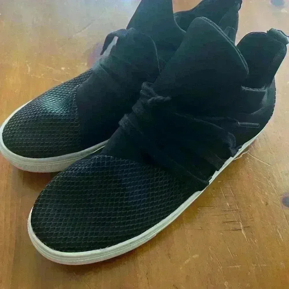 Steve Madden Women's Lancer Lace-Up Platform Sneaker size 6.5 - Image 4