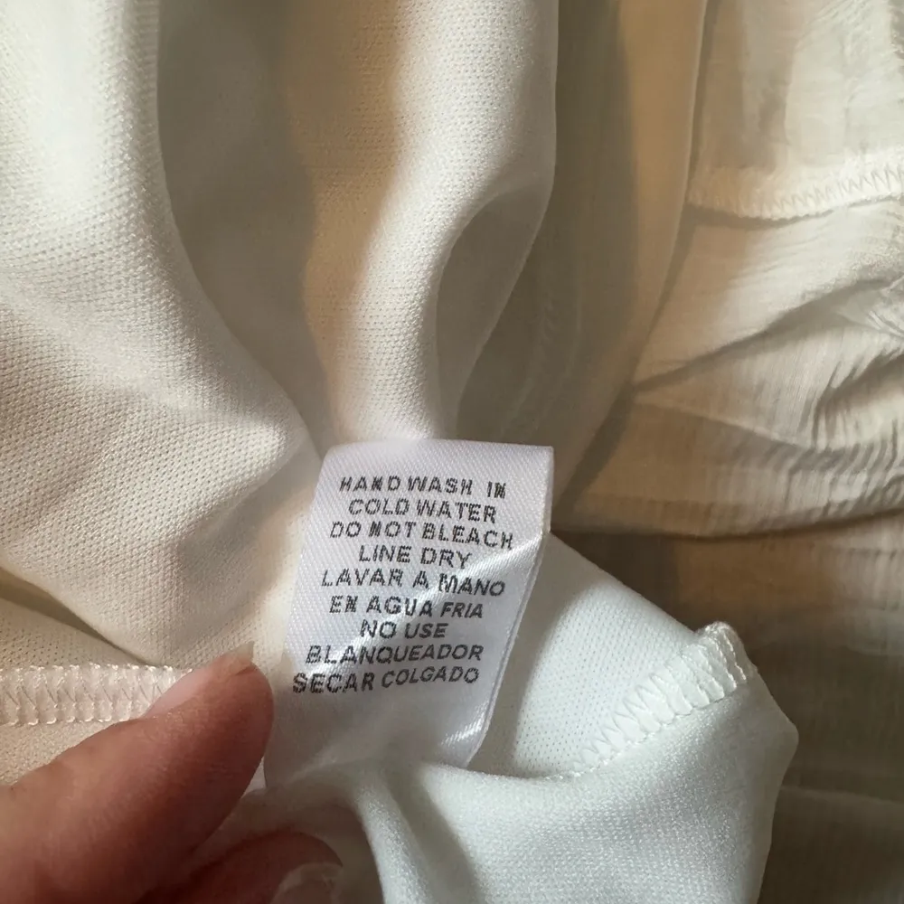 NWT,  White Deep V-Neck Ruffle Maxi Dress, large - Image 13